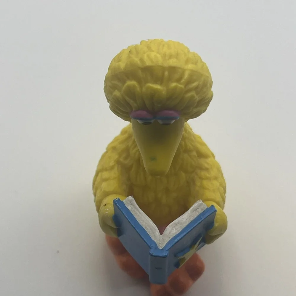 Sesame Street Big Bird Sitting Reading Book PVC Figure Applause Henson Muppet's - Picture 8 of 12